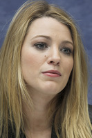 Blake Lively Longsleeve T-shirt #2319433