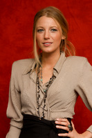 Blake Lively Longsleeve T-shirt #2319478