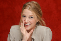 Blake Lively Longsleeve T-shirt #2319484