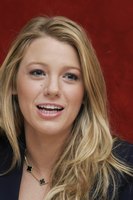 Blake Lively Longsleeve T-shirt #2319555