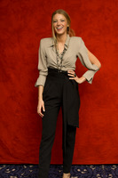 Blake Lively Longsleeve T-shirt #2319591