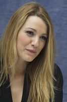 Blake Lively Longsleeve T-shirt #2319615