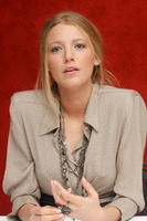 Blake Lively Longsleeve T-shirt #2319631