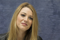 Blake Lively Longsleeve T-shirt #2319720