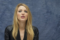 Blake Lively Longsleeve T-shirt #2319725