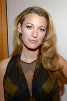 Blake Lively Longsleeve T-shirt #2330060