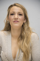 Blake Lively Longsleeve T-shirt #2850989
