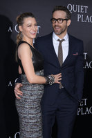 Blake Lively magic mug #G1472343