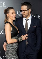 Blake Lively Longsleeve T-shirt #3230252