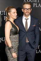 Blake Lively Longsleeve T-shirt #3230507