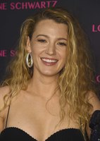 Blake Lively Longsleeve T-shirt #3230593