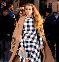 Blake Lively Longsleeve T-shirt #3268308