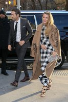 Blake Lively Longsleeve T-shirt #3268459