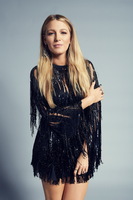 Blake Lively Longsleeve T-shirt #3677174