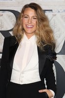 Blake Lively Longsleeve T-shirt #3718484