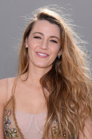 Blake Lively Longsleeve T-shirt #3718535
