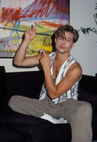 Brad Pitt Sweatshirt #2209175