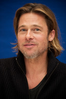 Brad Pitt Longsleeve T-shirt #2225442