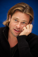 Brad Pitt Longsleeve T-shirt #2225443