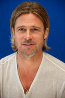 Brad Pitt Longsleeve T-shirt #2225444