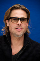 Brad Pitt Longsleeve T-shirt #2225445