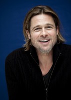 Brad Pitt Longsleeve T-shirt #2250400