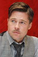 Brad Pitt Sweatshirt #2324244
