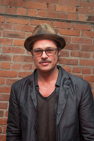 Brad Pitt Longsleeve T-shirt #2453497