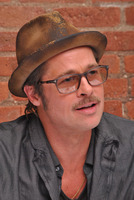 Brad Pitt Longsleeve T-shirt #2493685