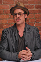 Brad Pitt Longsleeve T-shirt #2493692