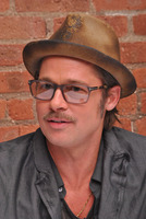 Brad Pitt Longsleeve T-shirt #2493697