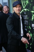 Brad Pitt Longsleeve T-shirt #2702257