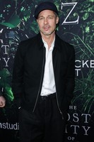Brad Pitt Longsleeve T-shirt #2702306