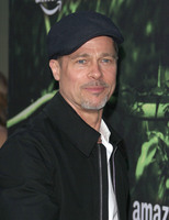 Brad Pitt Longsleeve T-shirt #2702310