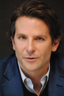 Bradley Cooper Mouse Pad 2457995