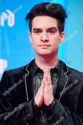 Brendon Urie puzzle 3720580