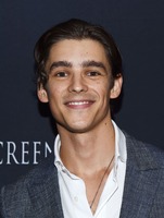 Brenton Thwaites tote bag #G2519065