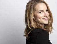 Bridgit Mendler mug #G670362