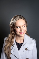 Brie Larson Sweatshirt #3666000