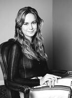 Brie Larson tote bag #G2283258
