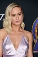 Brie Larson Longsleeve T-shirt #3836474