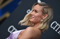 Brie Larson tote bag #G2453775