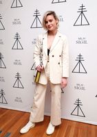 Brie Larson mug #G2453794