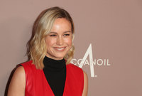 Brie Larson Longsleeve T-shirt #3895526