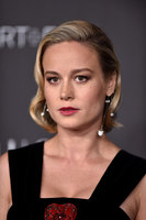 Brie Larson Longsleeve T-shirt #3916748