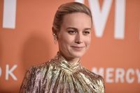 Brie Larson Longsleeve T-shirt #3941872
