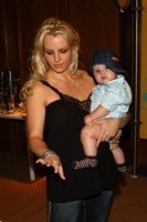 Britney Spears t-shirt #1437556