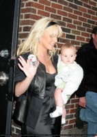 Britney Spears Tank Top #1437576