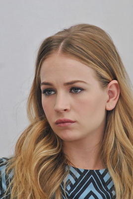 Britt Robertson posters