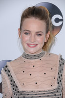 Britt Robertson mug #G1204553